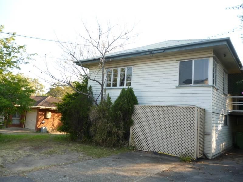 3 Mine Street, Redbank QLD 4301