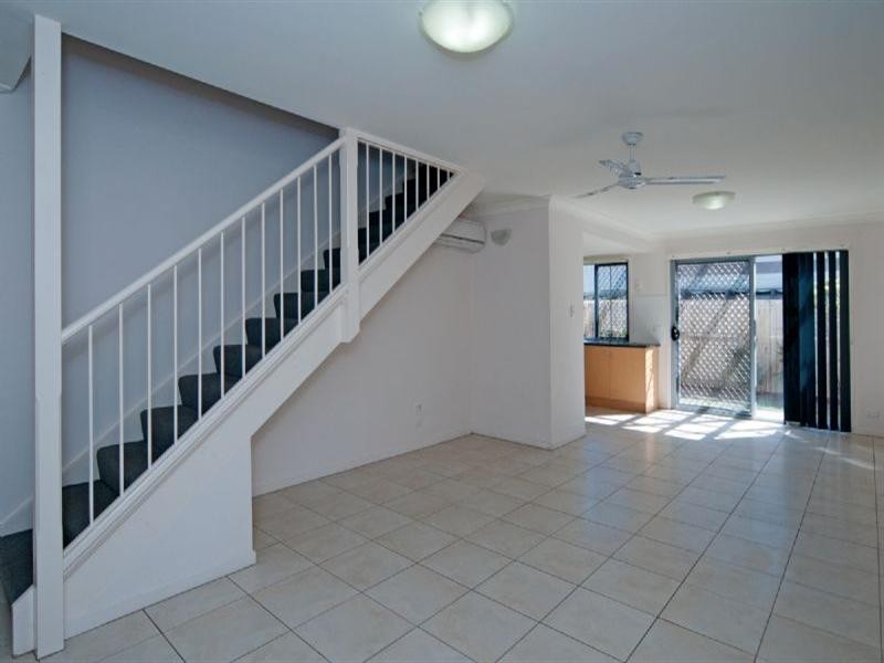 71/266 Henty Drive, Redbank Plains QLD 4301