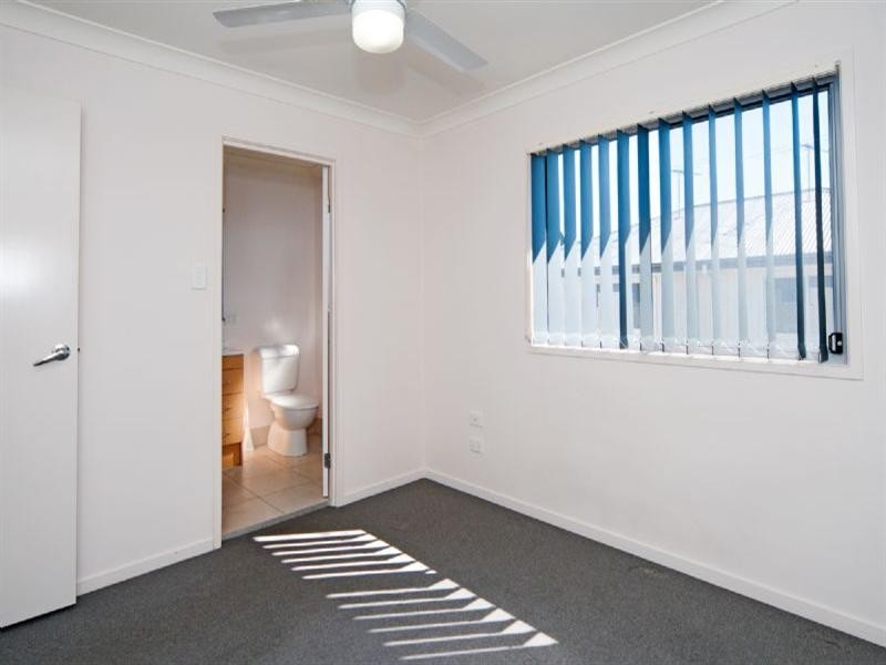 71/266 Henty Drive, Redbank Plains QLD 4301