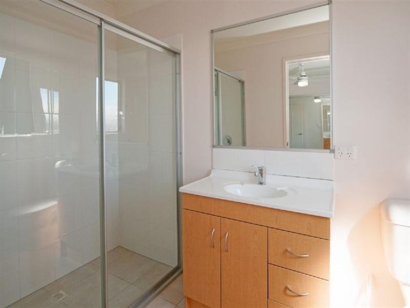 71/266 Henty Drive, Redbank Plains QLD 4301