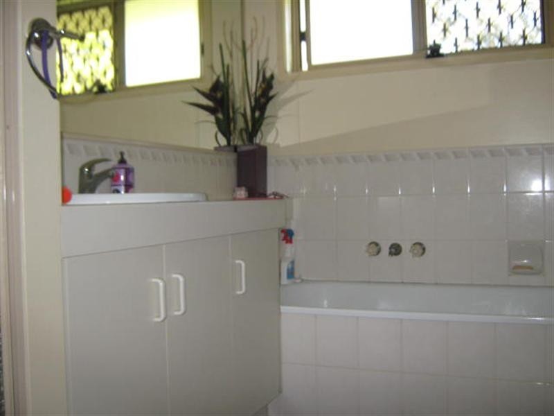 8/22 Buttler Street, Bellbird Park QLD 4300