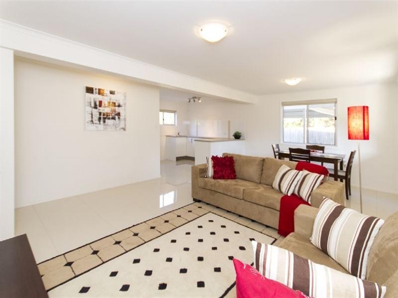 6 Rosemary Street, Bellbird Park QLD 4300