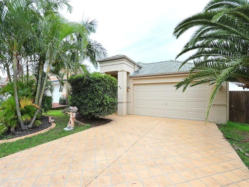 33 Whitmore Crescent, Goodna QLD 4300