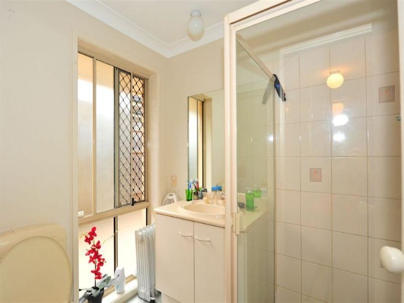 33 Whitmore Crescent, Goodna QLD 4300