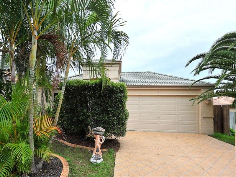 33 Whitmore Crescent, Goodna QLD 4300