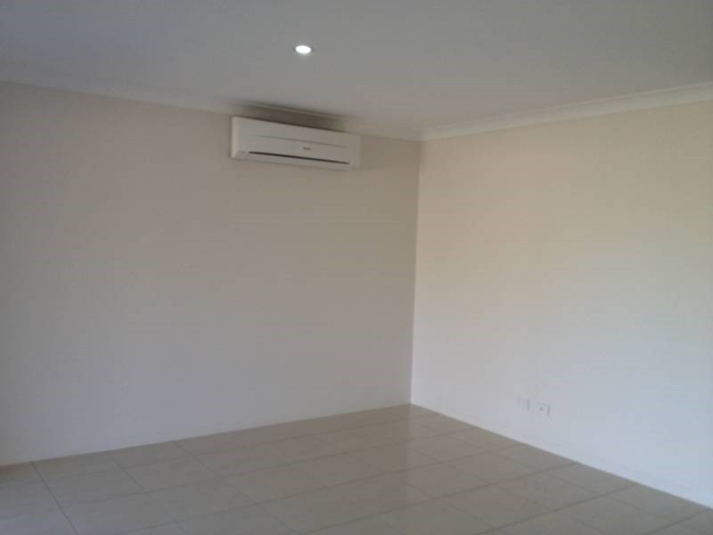 40 Pleasant Drive, Redbank Plains QLD 4301