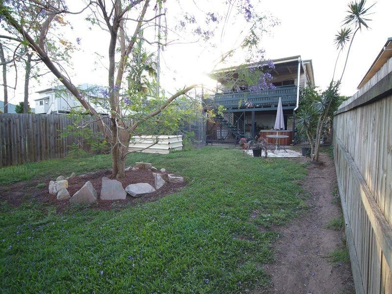 12a Albert, Goodna QLD 4300