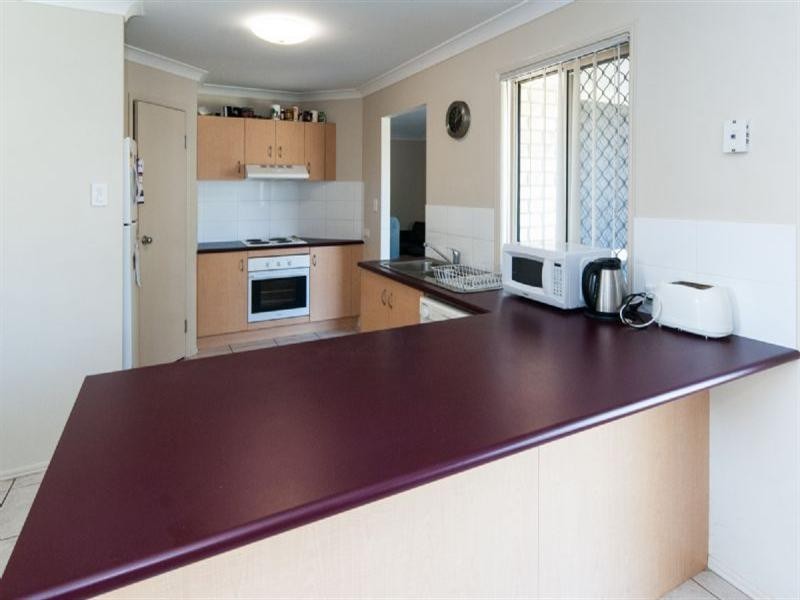 9 Demmers Court, Goodna QLD 4300