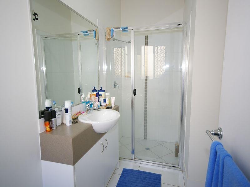 3 Reynolds Close, Redbank Plains QLD 4301