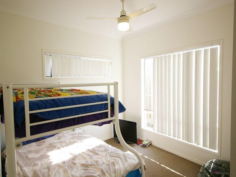 3 Reynolds Close, Redbank Plains QLD 4301