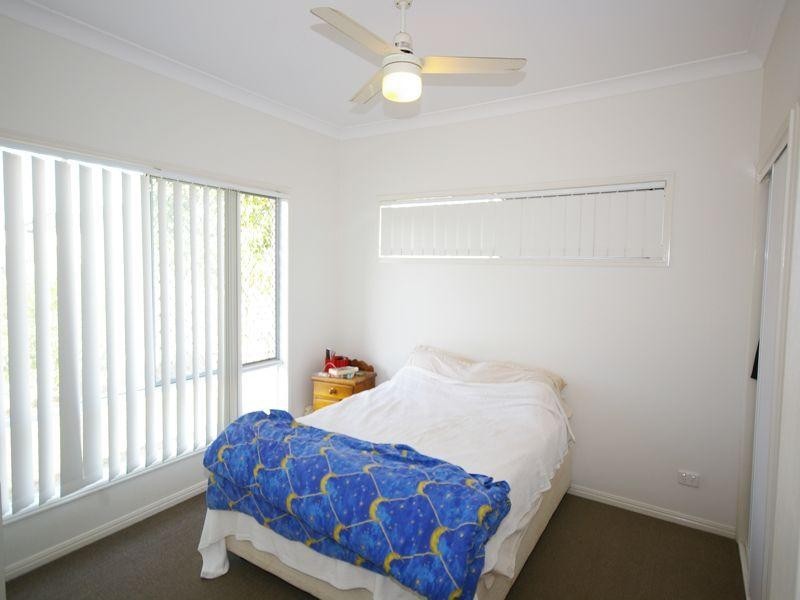 3 Reynolds Close, Redbank Plains QLD 4301