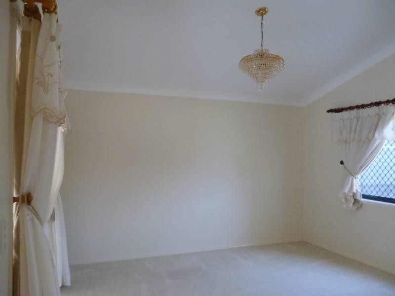 105 Santa Monica Drive, Augustine Heights QLD 4300