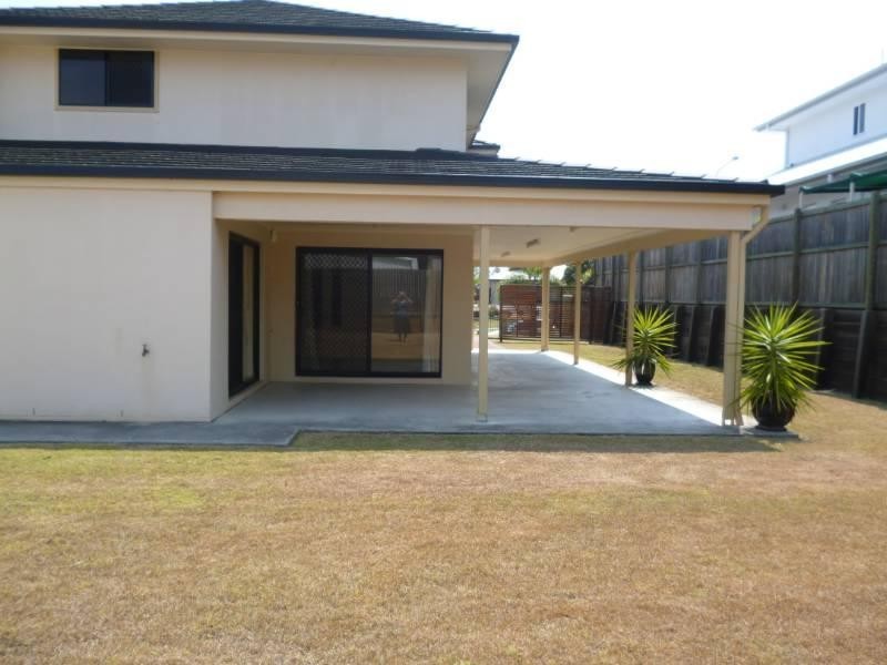 105 Santa Monica Drive, Augustine Heights QLD 4300