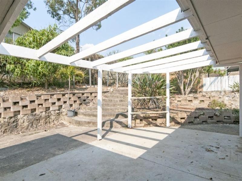 16 Vanessa Court, Camira QLD 4300