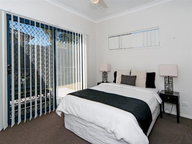9 Raleigh Place, Redbank Plains QLD 4301