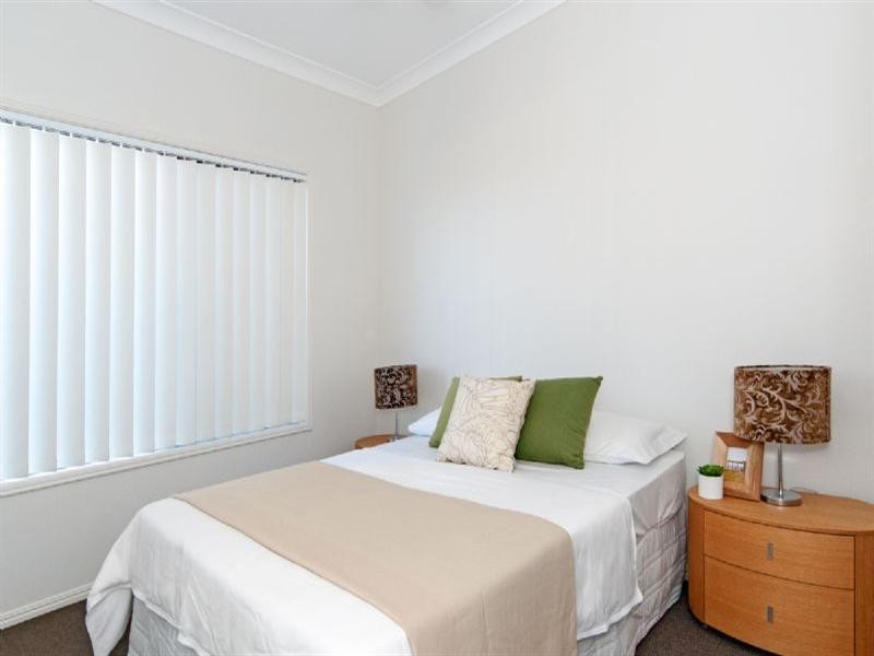 9 Raleigh Place, Redbank Plains QLD 4301