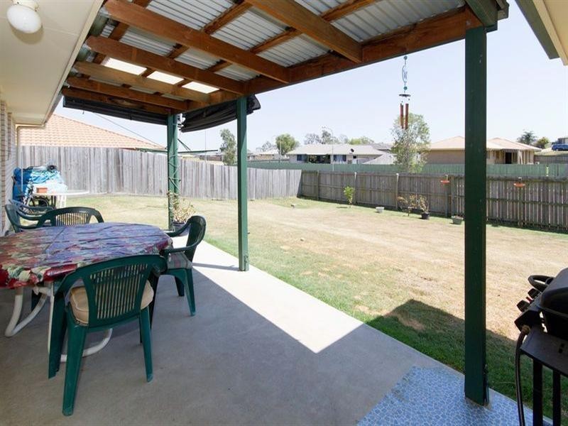9 Warrigal Court, Redbank Plains QLD 4301