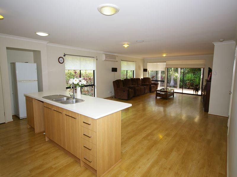 180 Alawoona Street, Redbank Plains QLD 4301