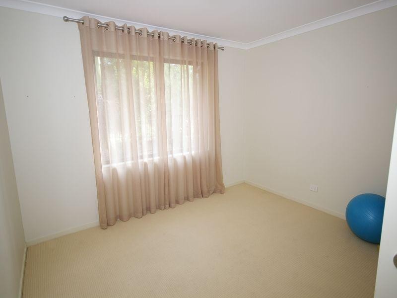 180 Alawoona Street, Redbank Plains QLD 4301