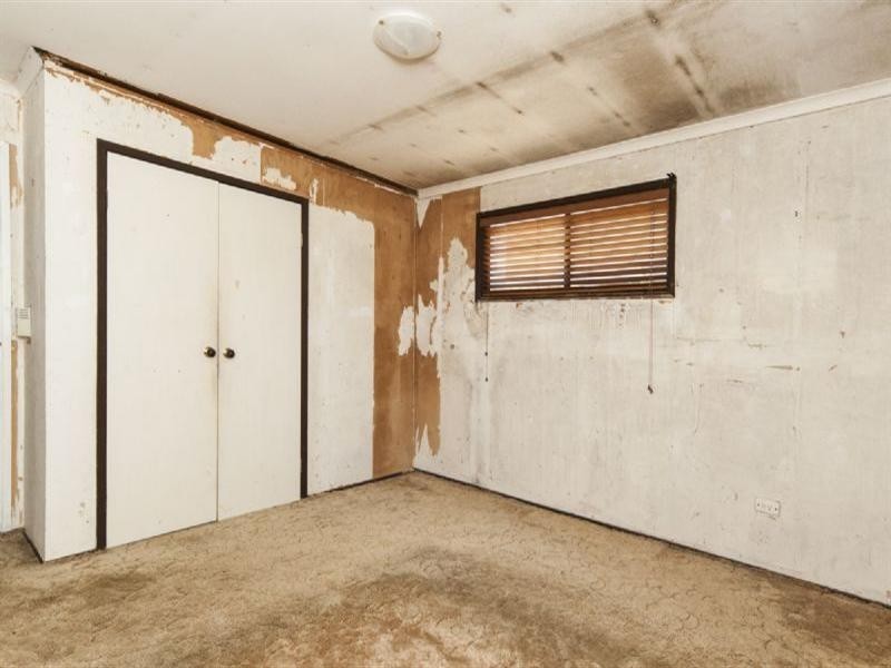 27 Goondoola Street, Redbank Plains QLD 4301