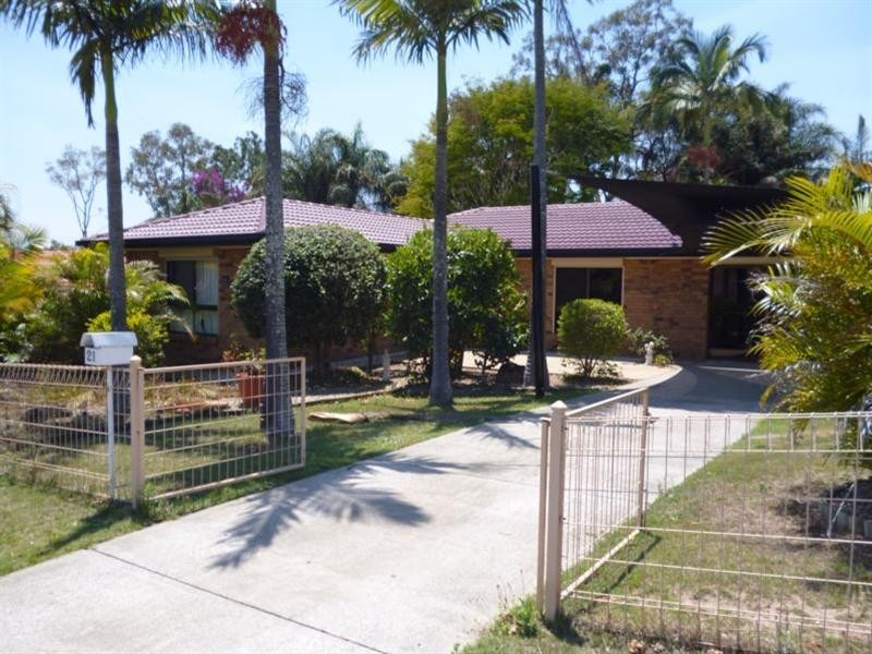 21 Crestwood Drive, Camira QLD 4300