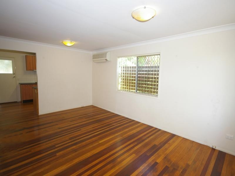 118 Redbank Plains Road, Bellbird Park QLD 4300