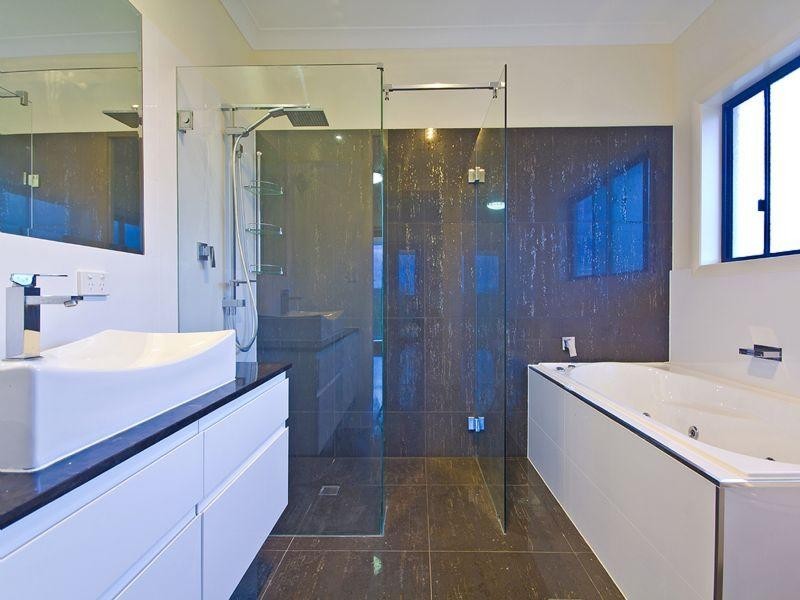 13 Aristotle Avenue, Augustine Heights QLD 4300