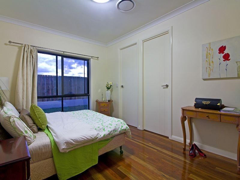 13 Aristotle Avenue, Augustine Heights QLD 4300