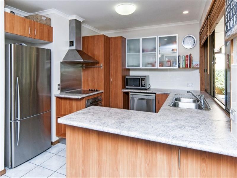6 Alawoona Street, Redbank Plains QLD 4301