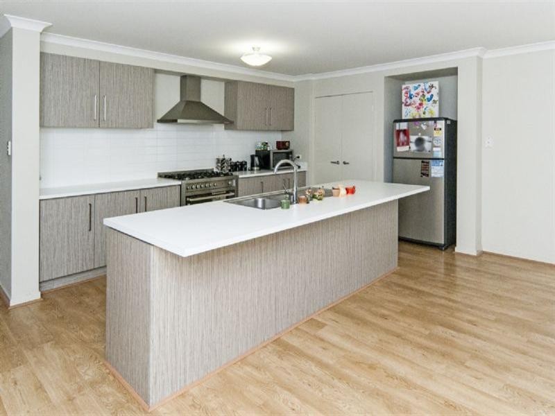 30 Cobbin Circuit, Redbank Plains QLD 4301