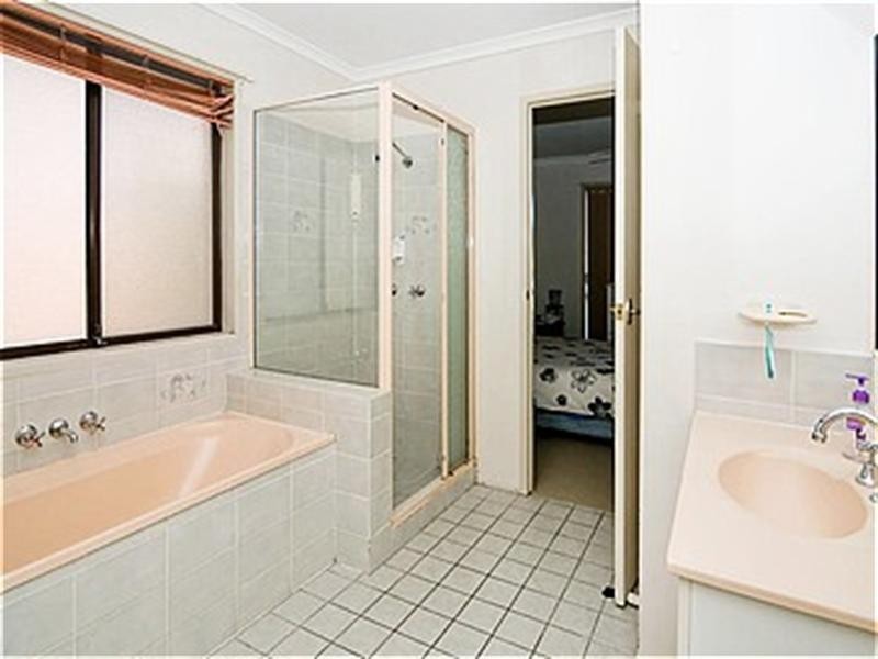 64 Goss Drive, Collingwood Park QLD 4301