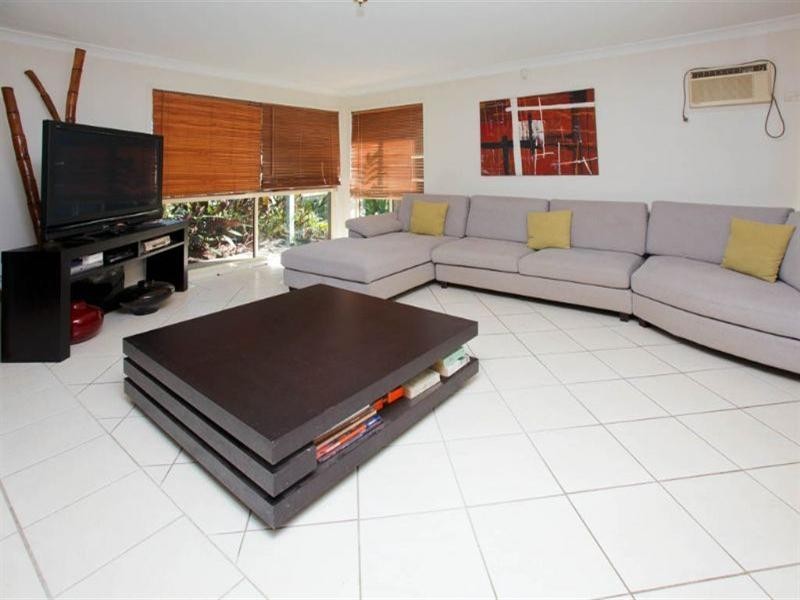 10 Elysian Crescent, Camira QLD 4300