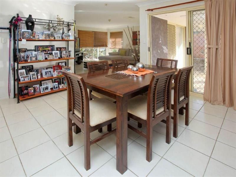 10 Elysian Crescent, Camira QLD 4300