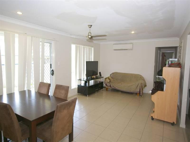 68 Berrigan Court, Redbank Plains QLD 4301