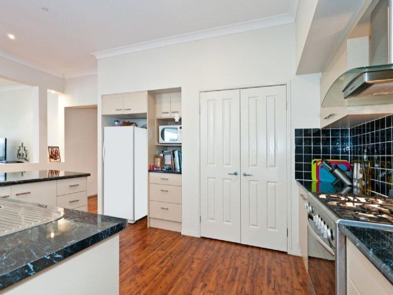 3 Conlan Court, Augustine Heights QLD 4300