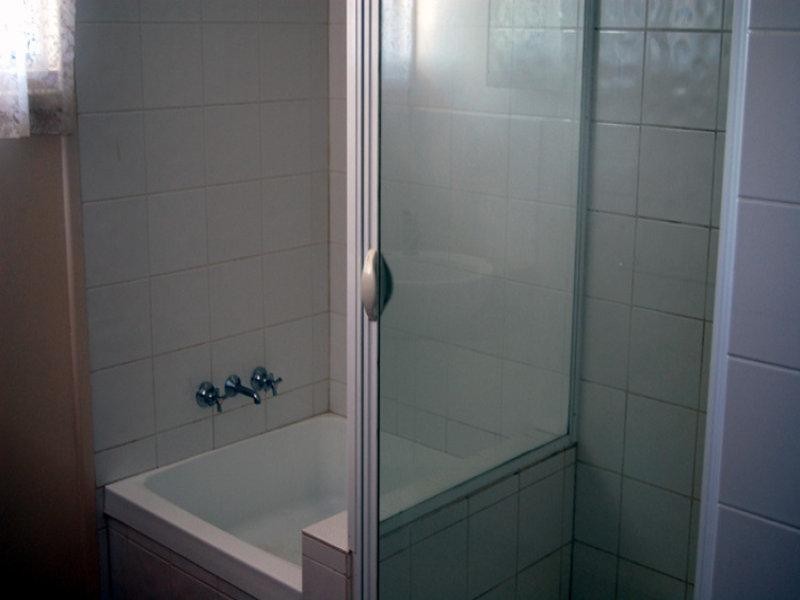 12 Lightbody, Goodna QLD 4300