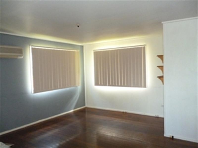 12 Lightbody, Goodna QLD 4300