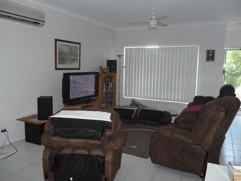 11 Perry, Redbank Plains QLD 4301