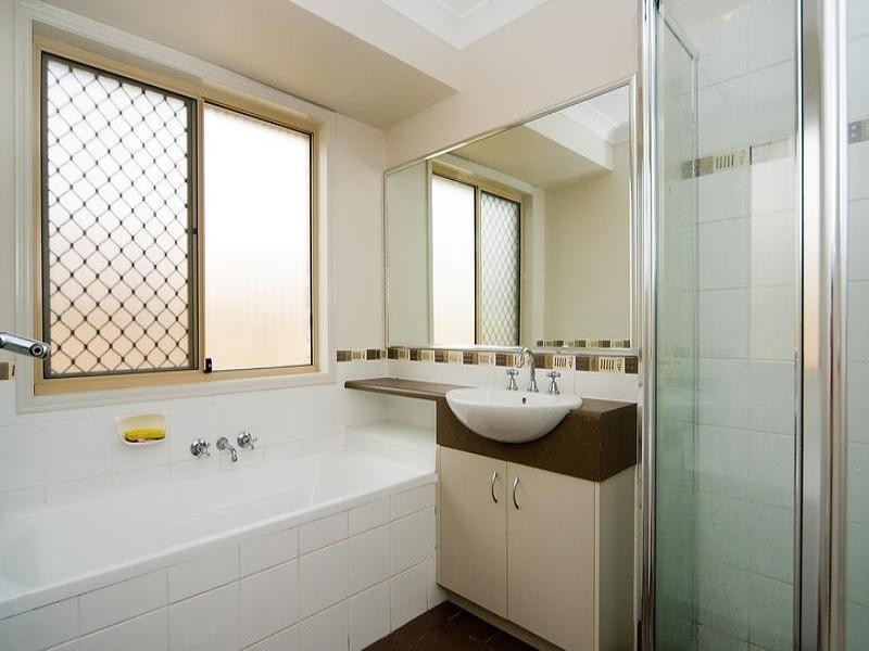 32 Mair Drive, Goodna QLD 4300