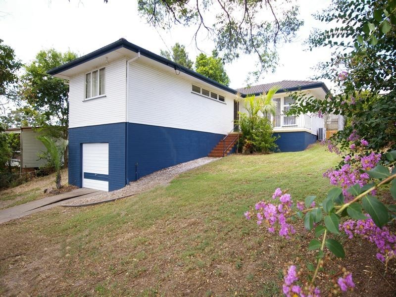 13 Braggan Street, Gailes QLD 4300
