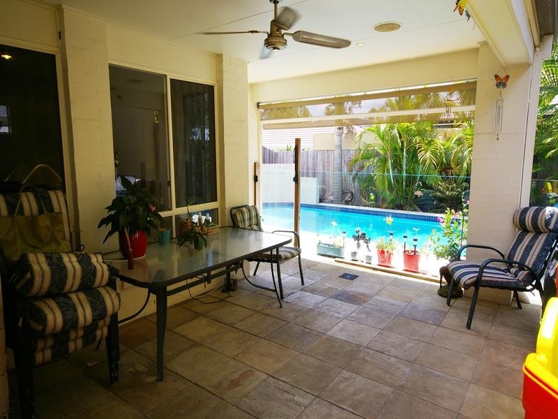 17 Chance Court, Springfield Lakes QLD 4300