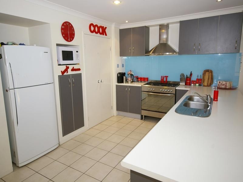 17 Chance Court, Springfield Lakes QLD 4300