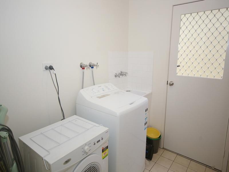 17 Chance Court, Springfield Lakes QLD 4300