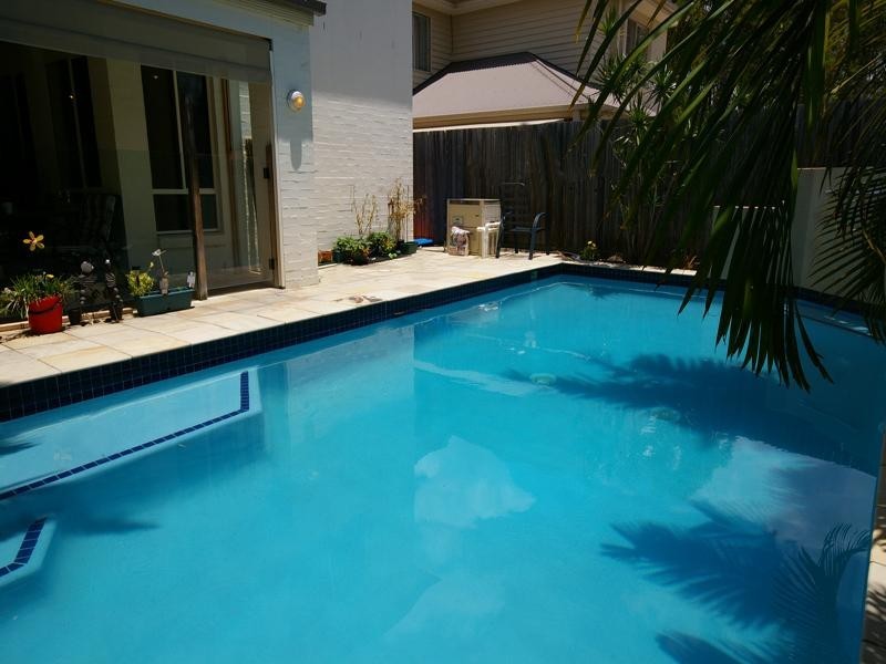 17 Chance Court, Springfield Lakes QLD 4300