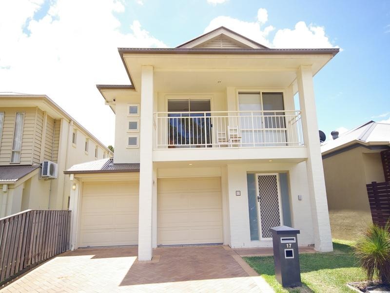 17 Chance Court, Springfield Lakes QLD 4300