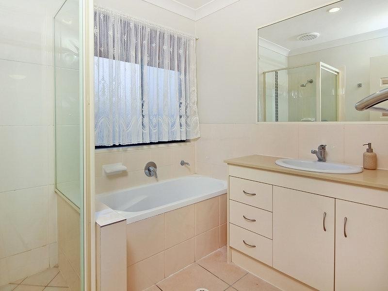 2 Grange Street, Redbank Plains QLD 4301