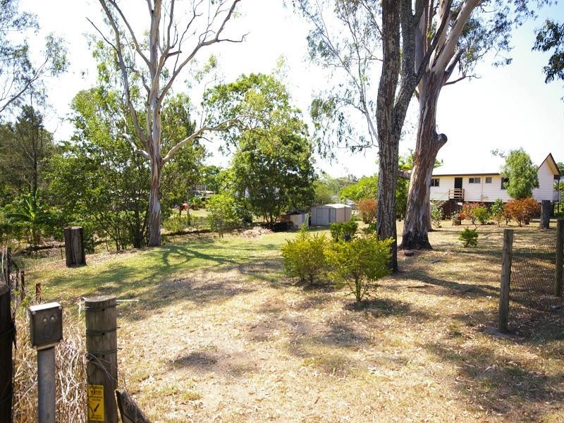 2 Shanahan Parade, Redbank Plains QLD 4301
