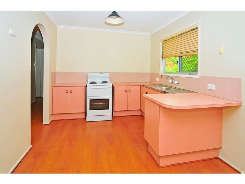 6 Shirley Street, Redbank Plains QLD 4301