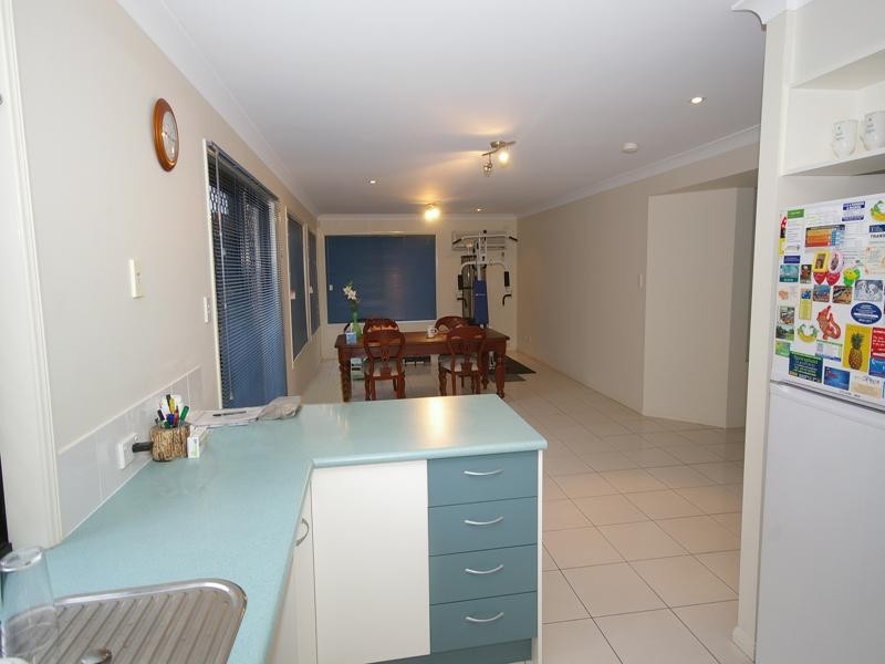 17 Greta Court, Camira QLD 4300