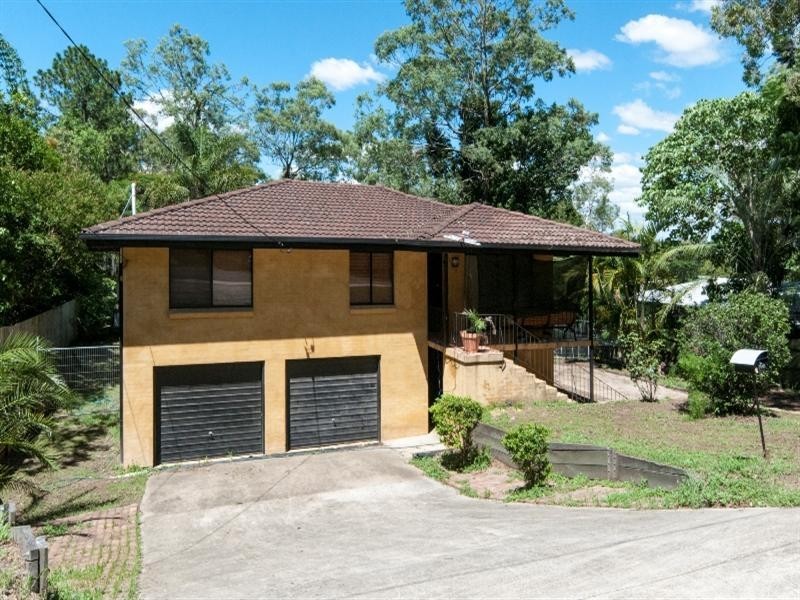 6 Frangipani Street, Bellbird Park QLD 4300